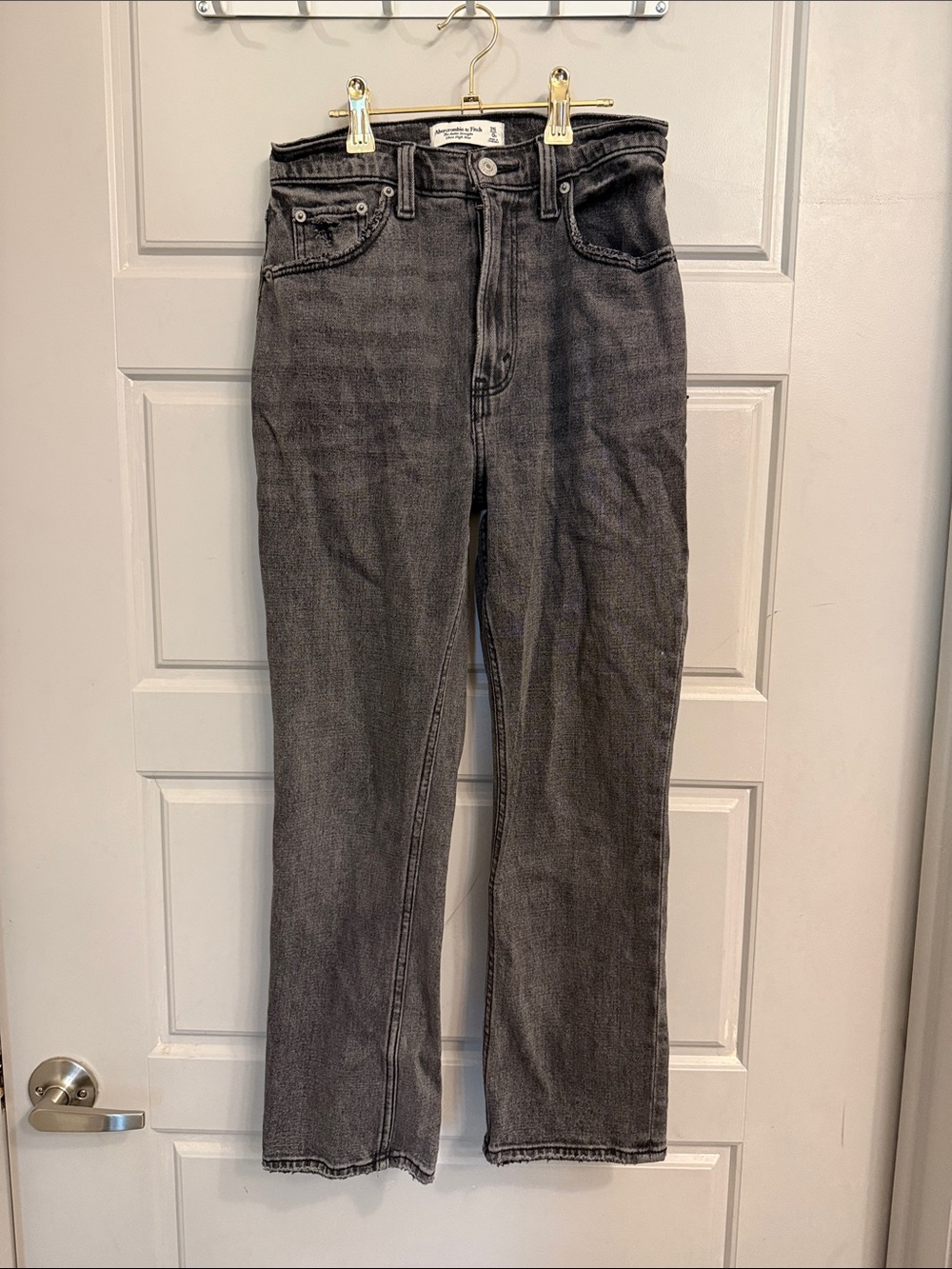Abercrombie & Fitch Curve Love the ankle straight ultra high rise jeans 25S